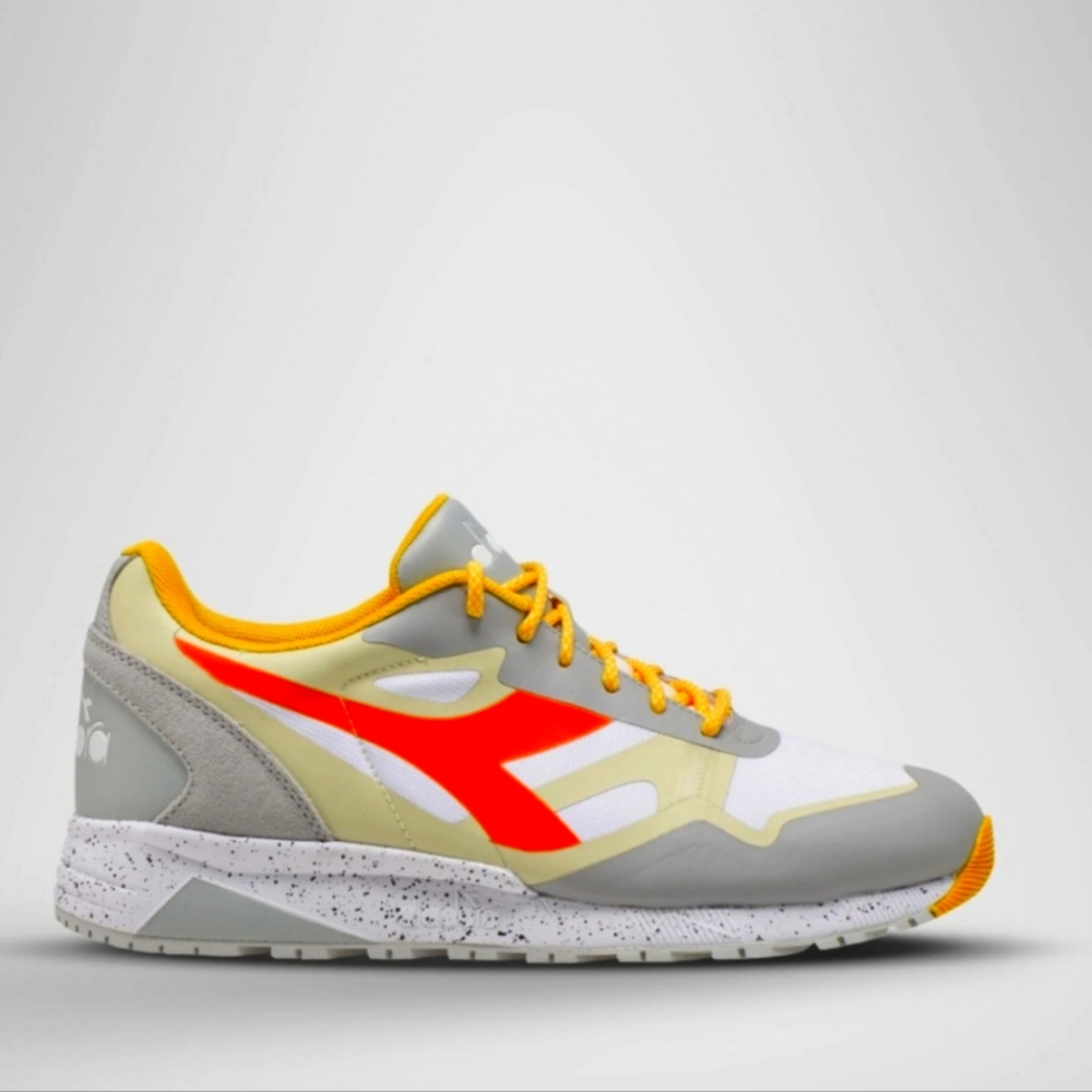 DIADORA N902